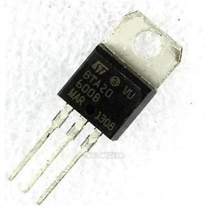 BTA20-600B TO220 ST
