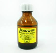 Дихлоретан (для оргскла, пластмаси) 45г