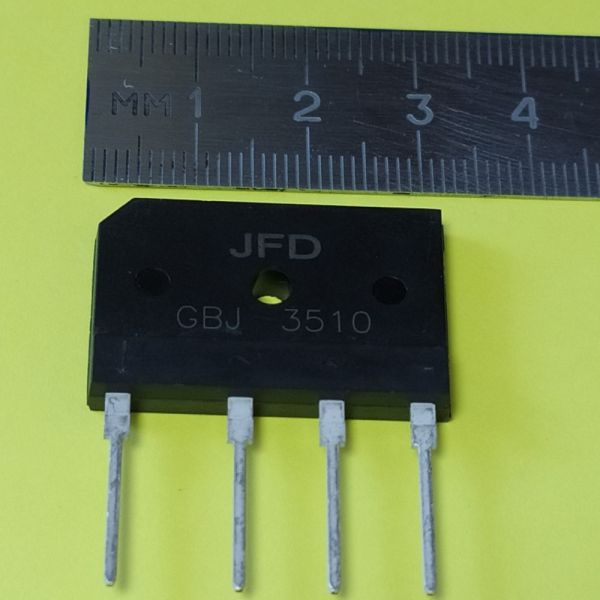 GBJ3510 ДІОДНИЙ МІСТ 35A 1000V