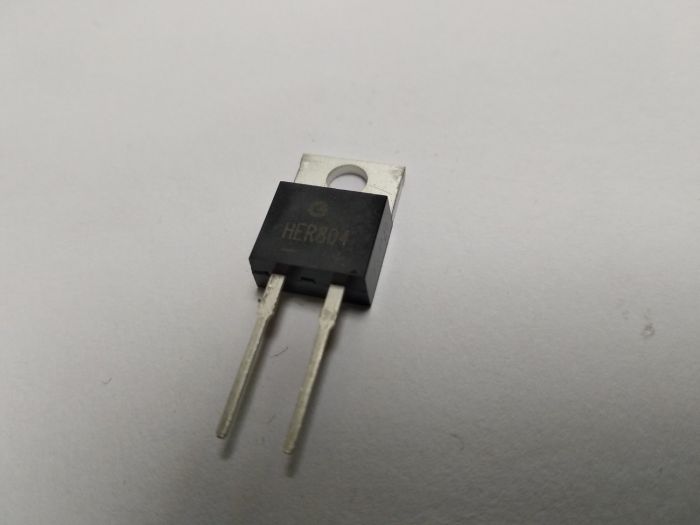 HER 804 (8A,200V,50ns) корп.TO-220AC
