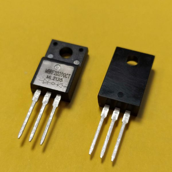 MBRF20200CT (20A,200В) корп.TO-220AB діод шоттки